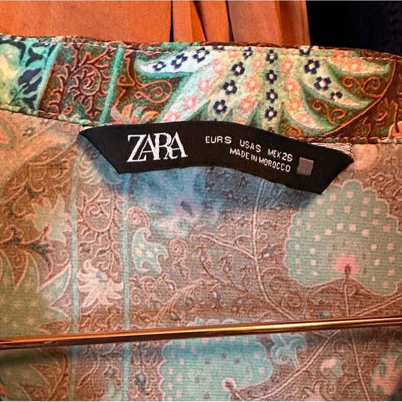 Zara Blouse - Picture 3 of 4